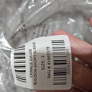 Torrid crinkle short sleeve